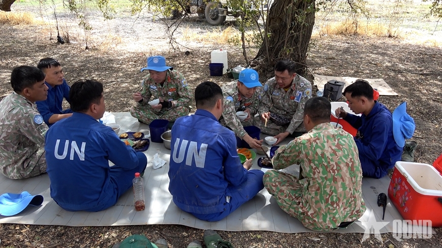 /UploadStore/admin/250220 Mot ngay lam viec cua DCB so 3/05.jpg